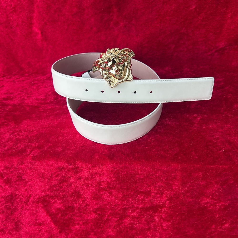 Versace La Medusa NWT White Belt with Gold Buckle 4cm 40in/100cm FREE SHIPPING